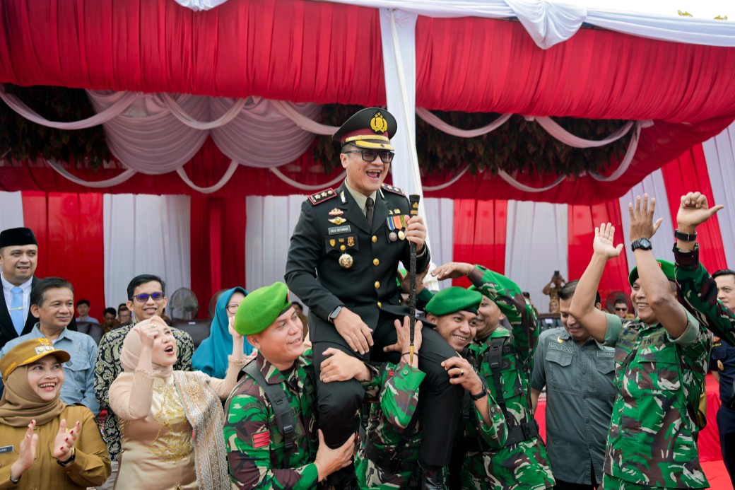 HUT Bhayangkara ke-79, Bupati Kasmarni Apresiasi Dedikasi Polri dan Ajak Masyarakat Perkuat Sinergi