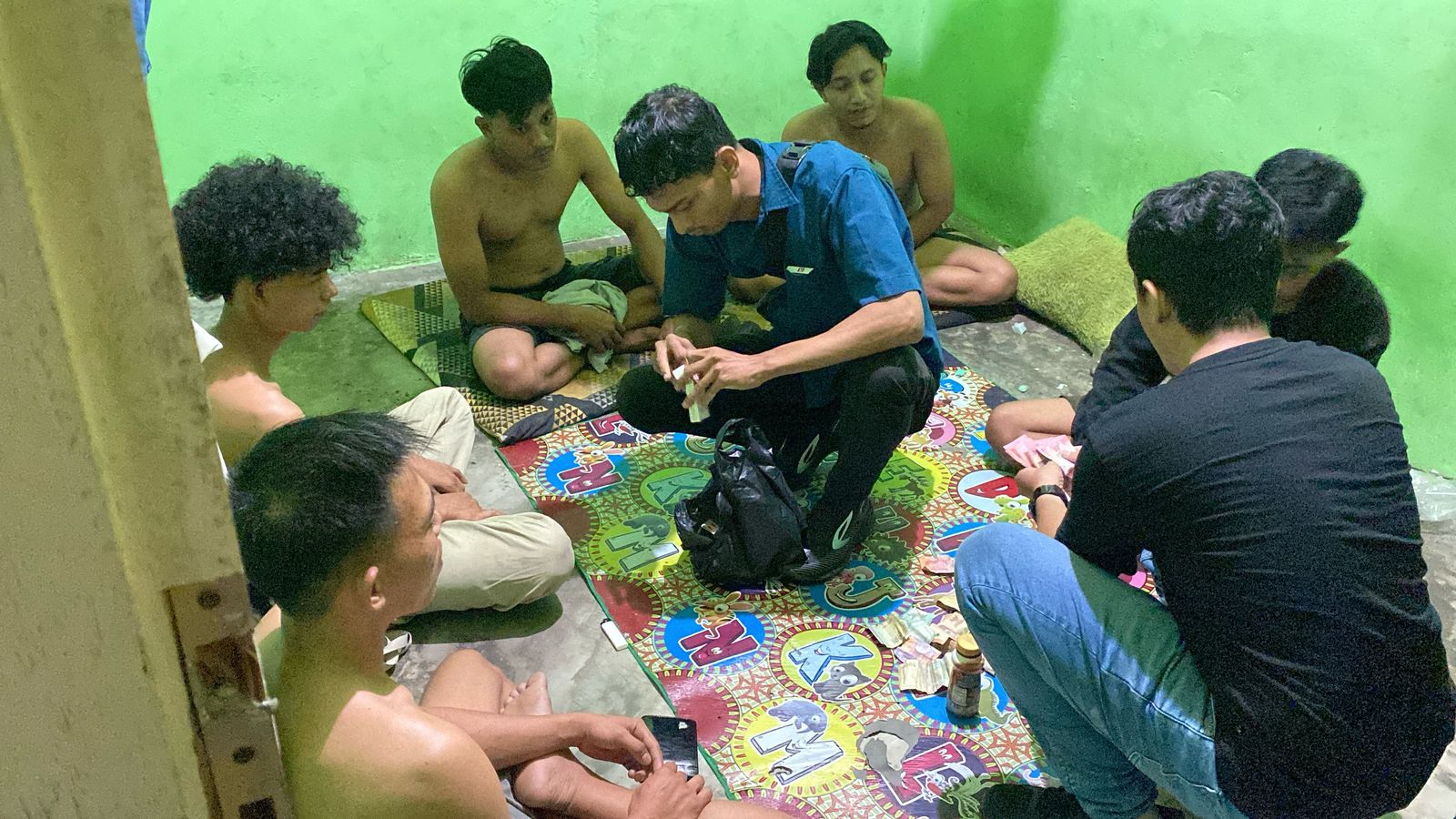 Main Judi Joker Bulan Ramadhan, Lima Pemuda di Inhu Digerebek Polisi