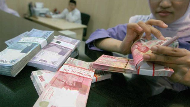 Rupiah Semakin Melemah, Capai Rp15.223 per Dolar AS