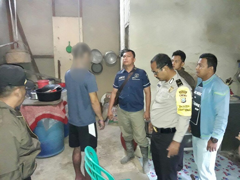 Diduga Putus Cinta, Indra Warga Inhil ini Nekat Akhiri Hidup Dengan Seutas Tali