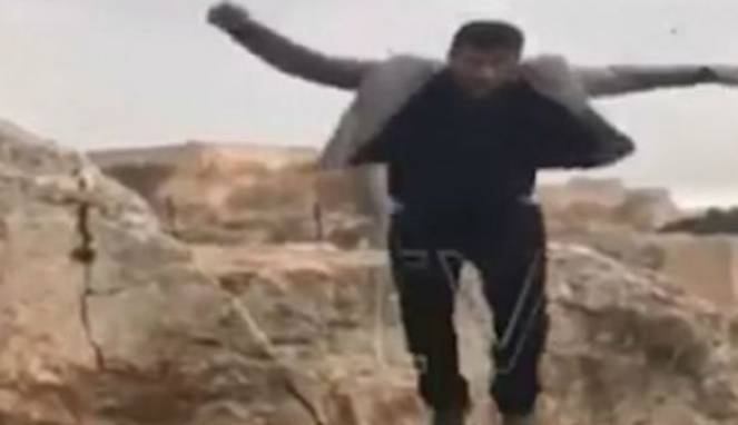 Ingin Merayakan Ulang Tahun di Tebing, Pria Ini Terjatuh dan Tewas