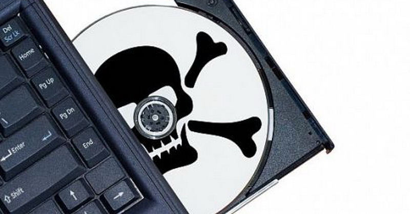 Ini dia 4 Bahaya Komputer Bila Pakai Software Bajakan