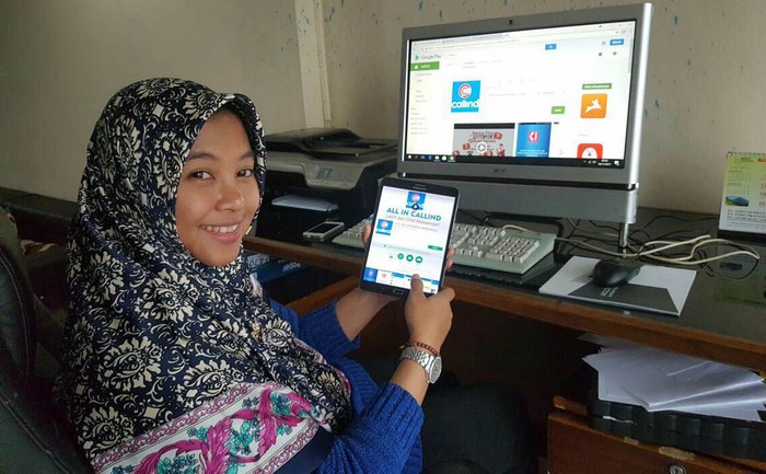 Tepuk Tangan, Gadis Asal Kebumen Ini Ciptakan Tandingan WhatsApp