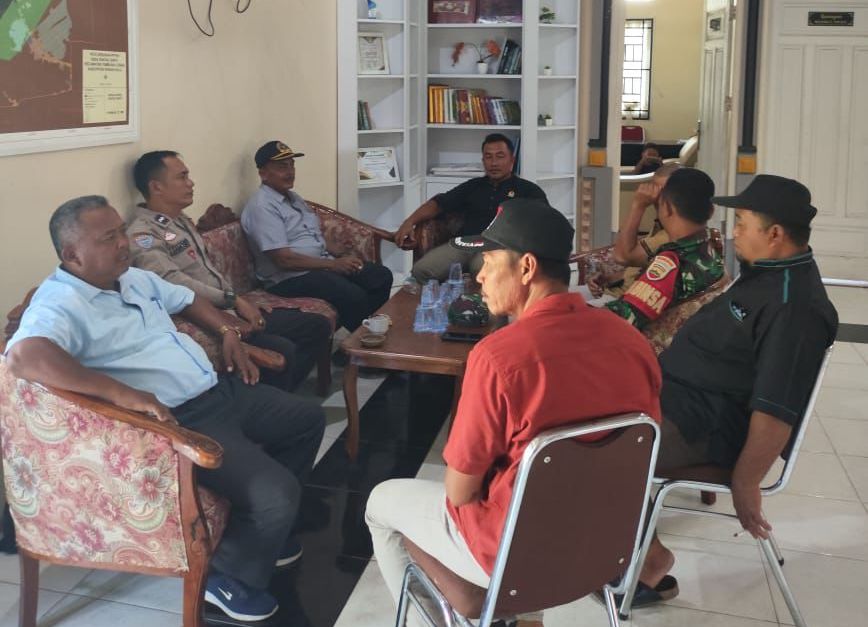 Polsek Tambusai Utara Gelar Sosialisasi Cooling System, Ajak Warga Desa Rantau Sakti Sukseskan Pilkada