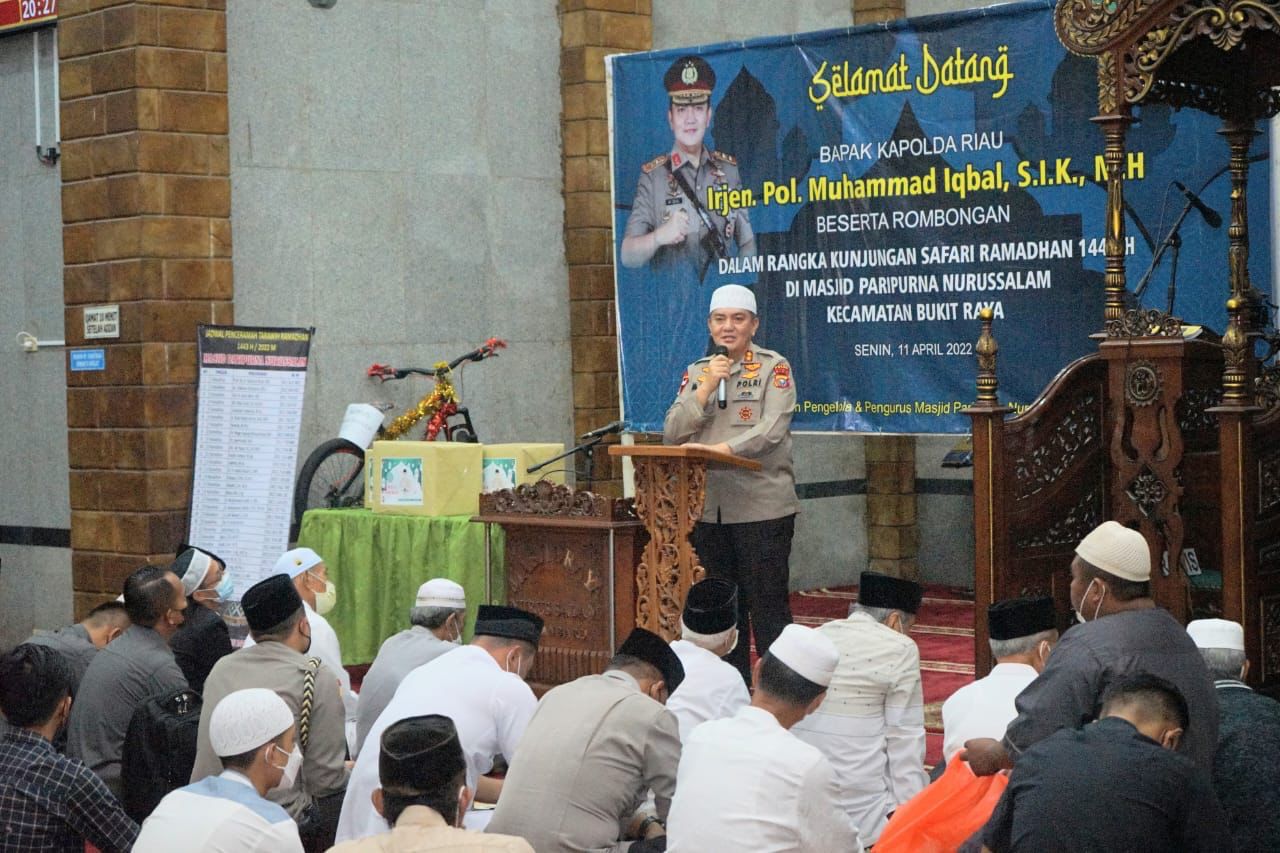 Safari Ramadhan di Masjid Nurussalam, Kapolda Riau Sebut Lewat Silaturahmi Mudahkan Tugas Polisi