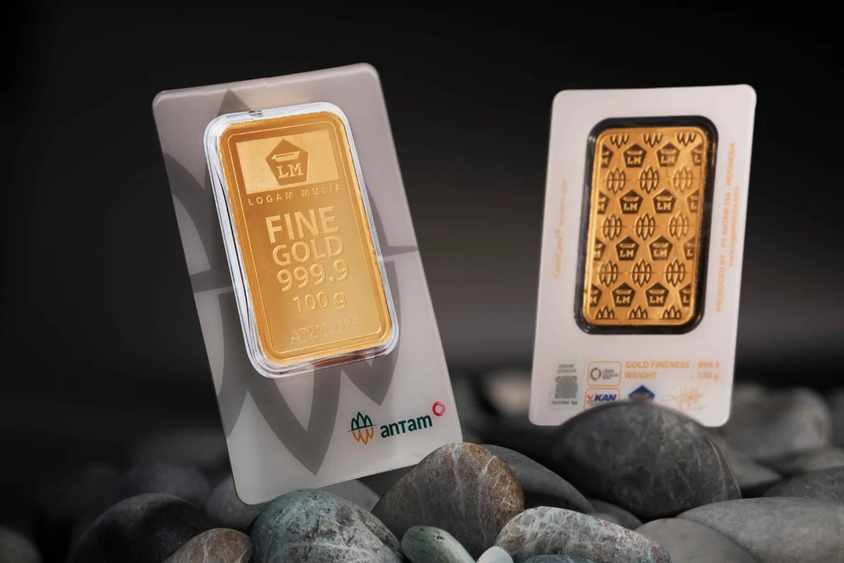 Turun Rp 4.000, Emas Antam Hari Ini Dijual Rp 2.350.000 per Gram