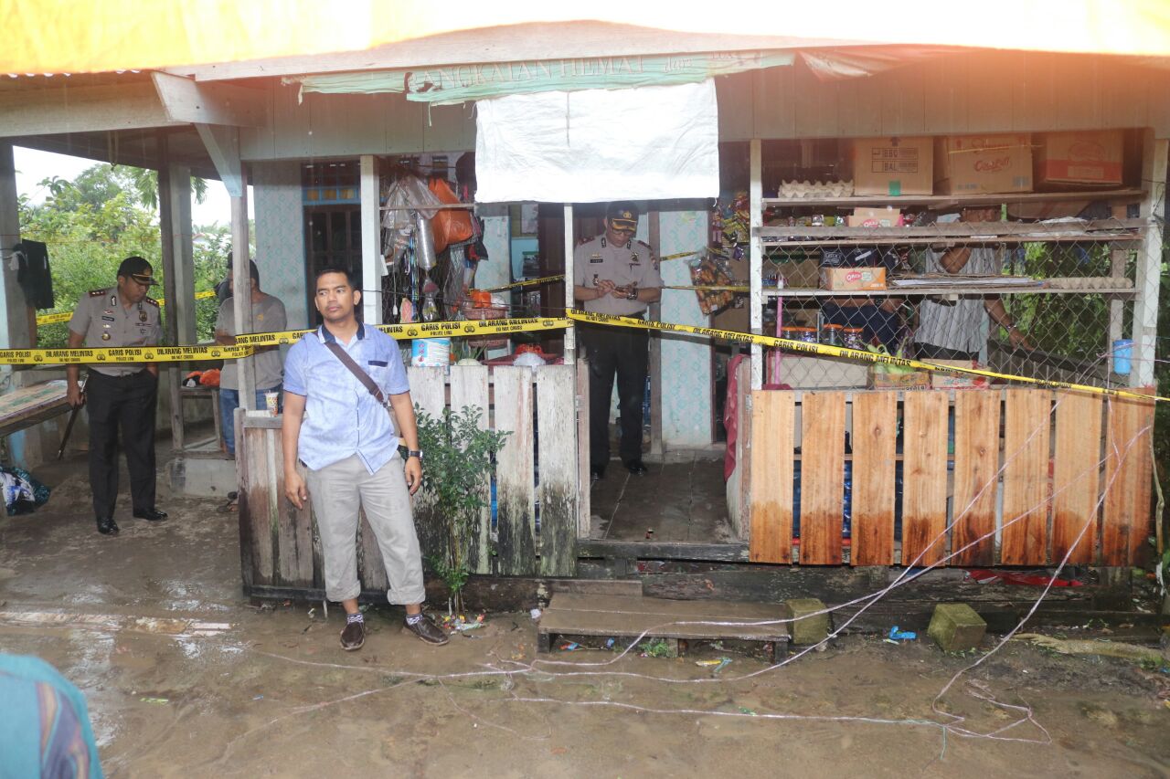 Pembunuhan Sadis Di Pekan Arba, Warga Heboh Hingga Kapolres Inhil Tinjau TKP