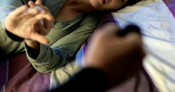 Pergoki Istri Berduaan dengan Pria Lain di Kamar Hotel, Pria Ini Lakukan Hal Mengerikan