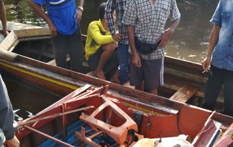 BPBD Inhil Terjunkan Dua Armada untuk Tangani Lakalaut di Perairan Mandah