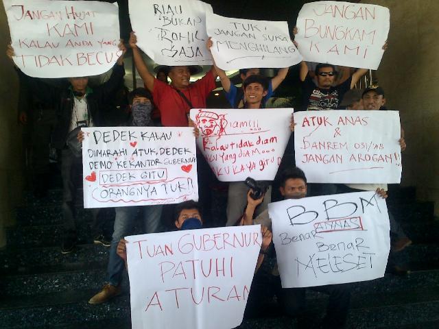 Wartawan Minta 'Atuk Annas' Langsung Minta Maaf Tanpa Melalui Perwakilan Sekda