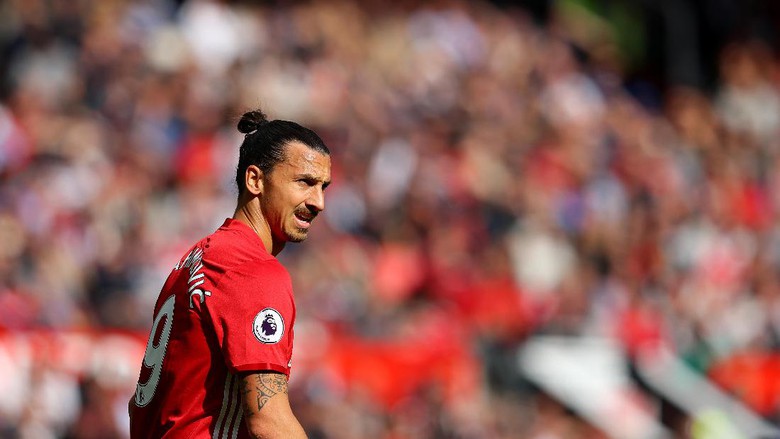 Kembali Perkuat MU, Ibrahimovic Pakai Nomor 10