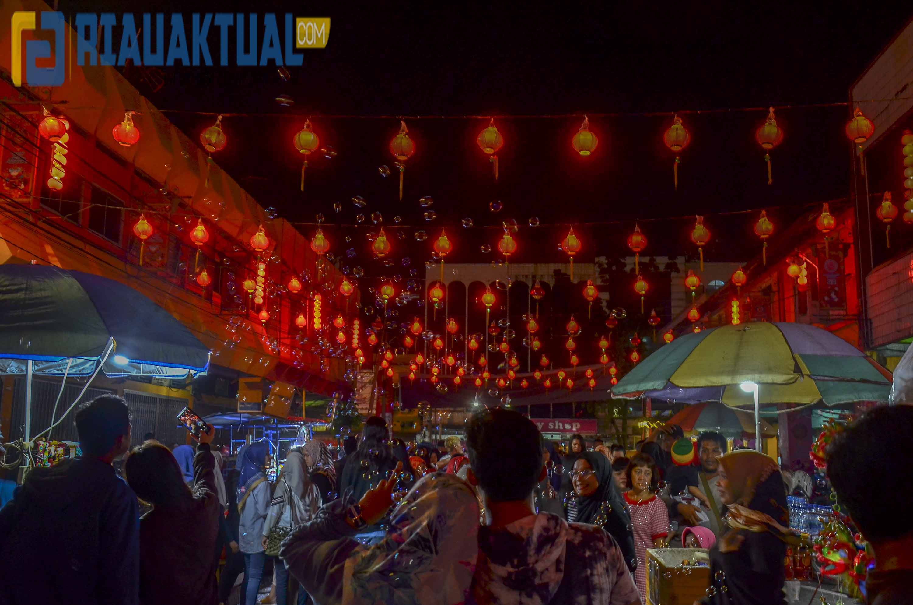 Foto Suasana Kampung Pecinaan Pekanbaru Saat Perayaan Tahun Baru Imlek 2020