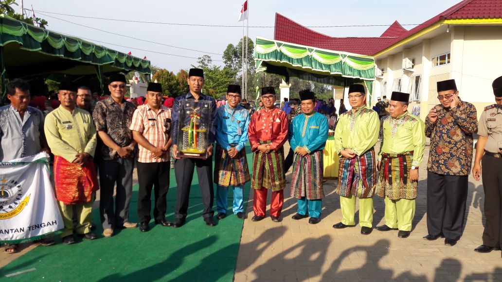 Bupati Kuansing: Manfaatkan Lahan yang Ada Untuk Meningkatkan Ekonomi