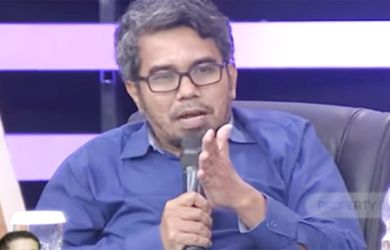 Teddy Balas Andre Rosiade: Apakah Anda yang 