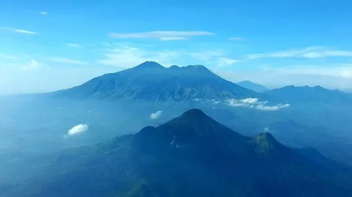 Gunung Berfungsi sebagai Pasak Bumi Dijelaskan dalam Alquran dan Sains