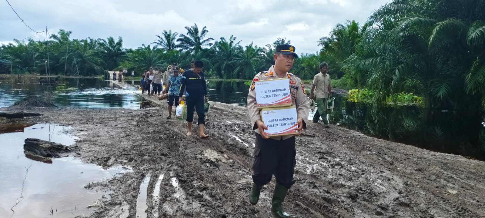 Cooling System, Polsek Tempuling Ingatkan Masyarakat Terdampak Banjir untuk Waspada