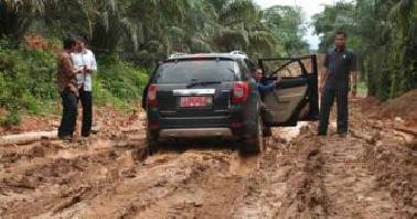 Proyek Jalan Bunut-Teluk Meranti Diminta Di-Stop