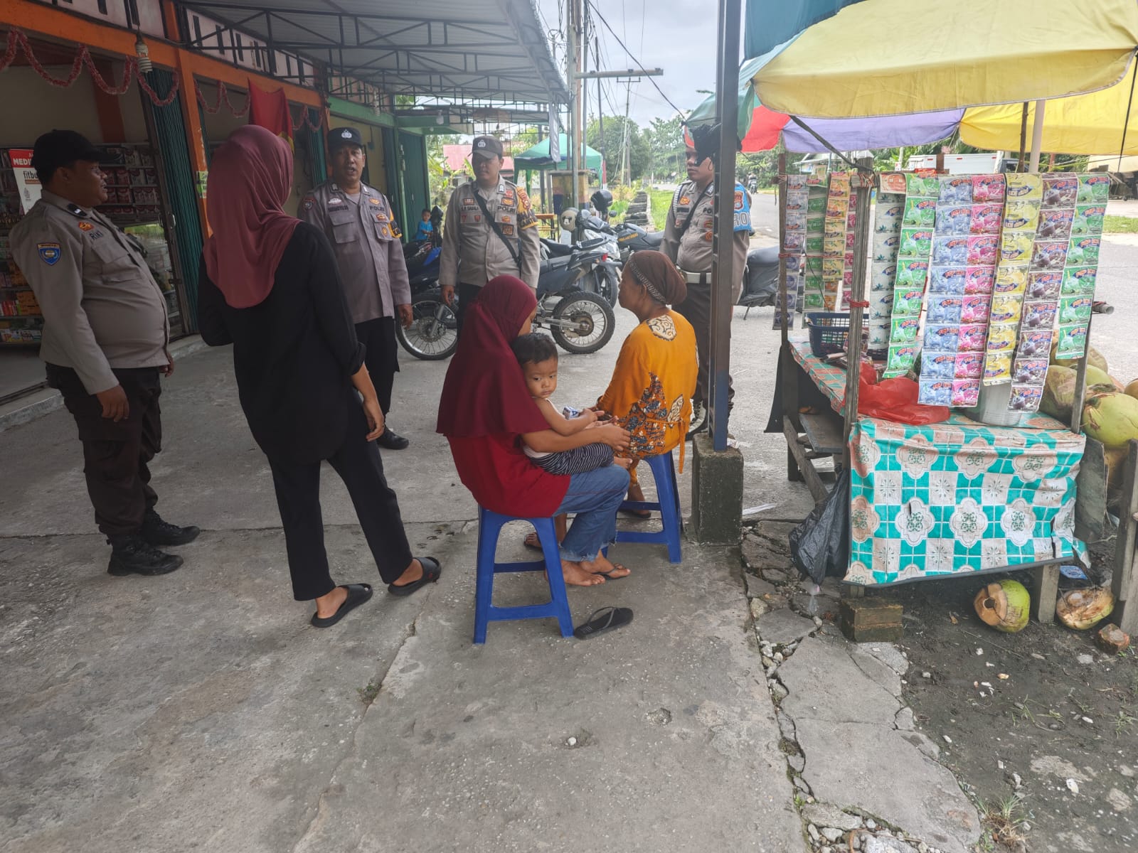 Polsek Siak Kecil Gaungkan Cooling System, Ajak UMKM Sukseskan Pemilu Damai 2024