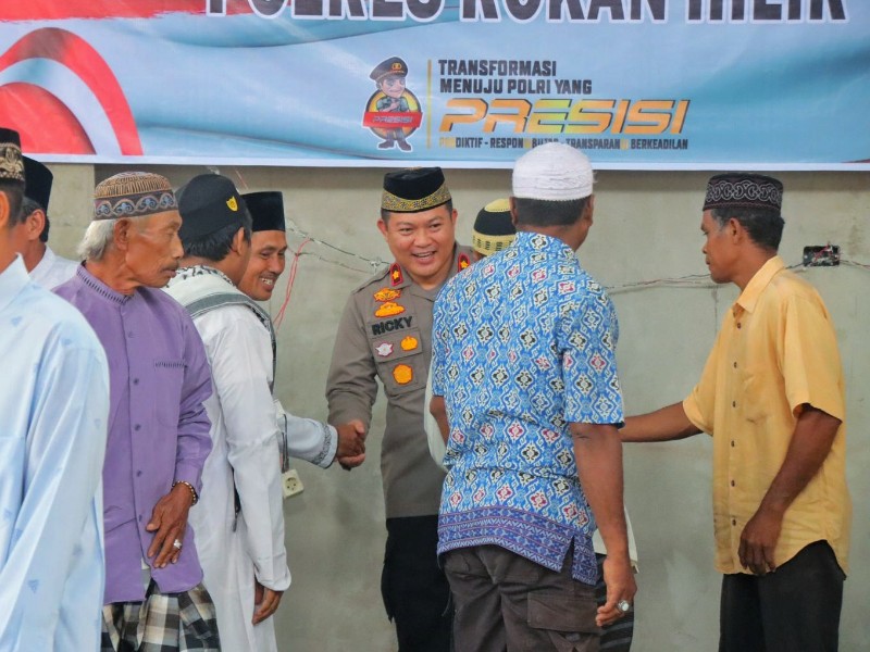 Cooling System Polres Rohil di Riau Melalui Pendekatan Agama dan Kemanusiaan