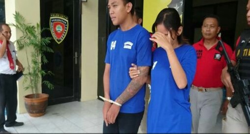 Astaga! Sepasang Suami Istri Muda Ini Kompak Jambret