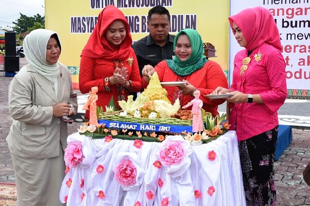 Bupati Bengkalis Yakinkan Jasa Ibu Tidak Pernah Akan Bisa Kita Balas