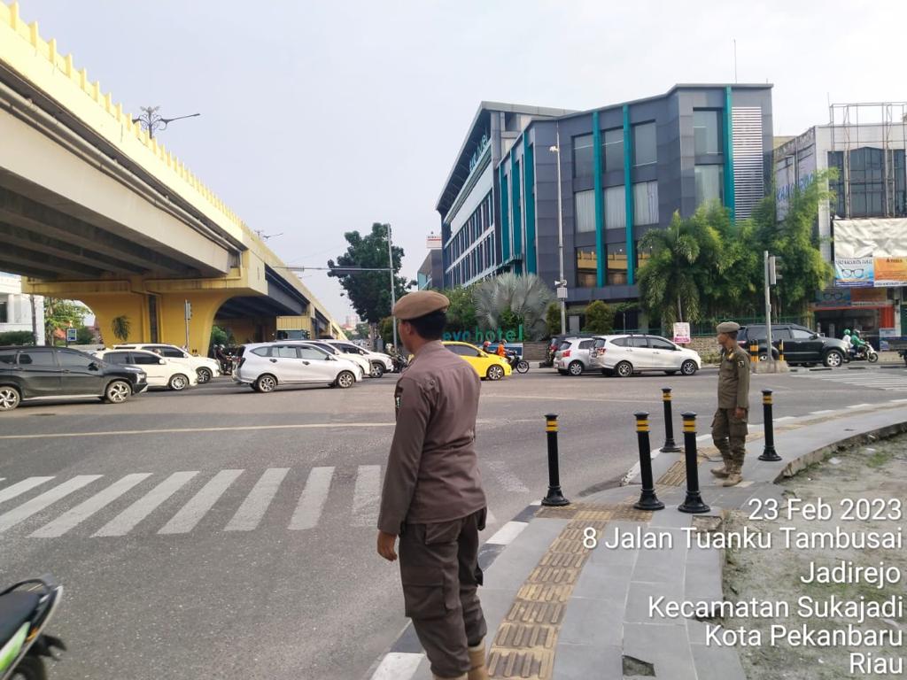Minimalisir Keberadaan Gepeng, Satpol PP Tempatkan Personel di Traffic Light