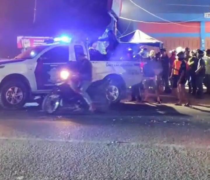 Honda Supra dan CBR beradu, Tiga Luka-luka