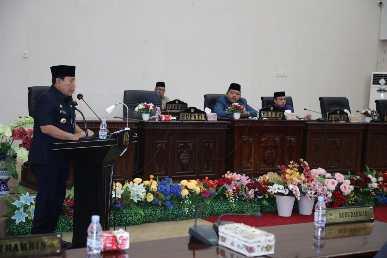Bupati Rohul H.Sukiman Hadiri Rapat Paripurna Jawaban Pemerintah Atas Pandangan Umum Fraksi Terhadap Tiga Ranperda Usulan Pemda Rohul