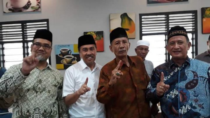 Terang-terangan Dukung Syamsuar-Edy, Ini Pernyataan Ketua Lembaga Adat Kampar