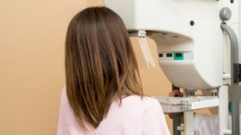 Gadis 17 Tahun Keluhkan Ukuran Bra Naik Pesat Usai Divaksin, Ini Penjelasan Dokter