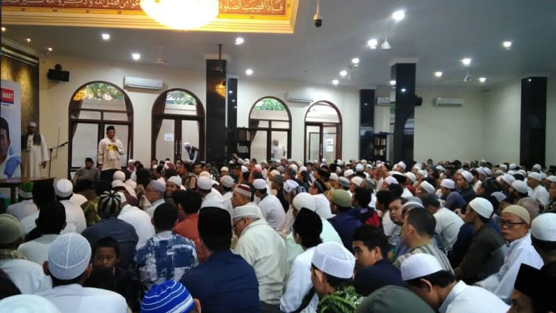 Pesan Ustaz Somad: Allah Tak Tanya Kita NU, Muhammadiyah atau Lainnya