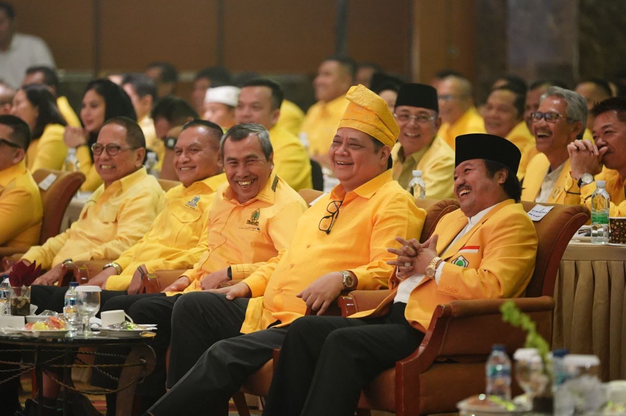 Airlangga Tergetkan Golkar Sumbagut 17 Kursi ke Senayan, Riau Tambah 2 Jadi 4