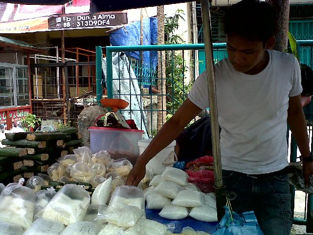 Perajin Tahu ,Tempe Pekanbaru Masih Berproduksi