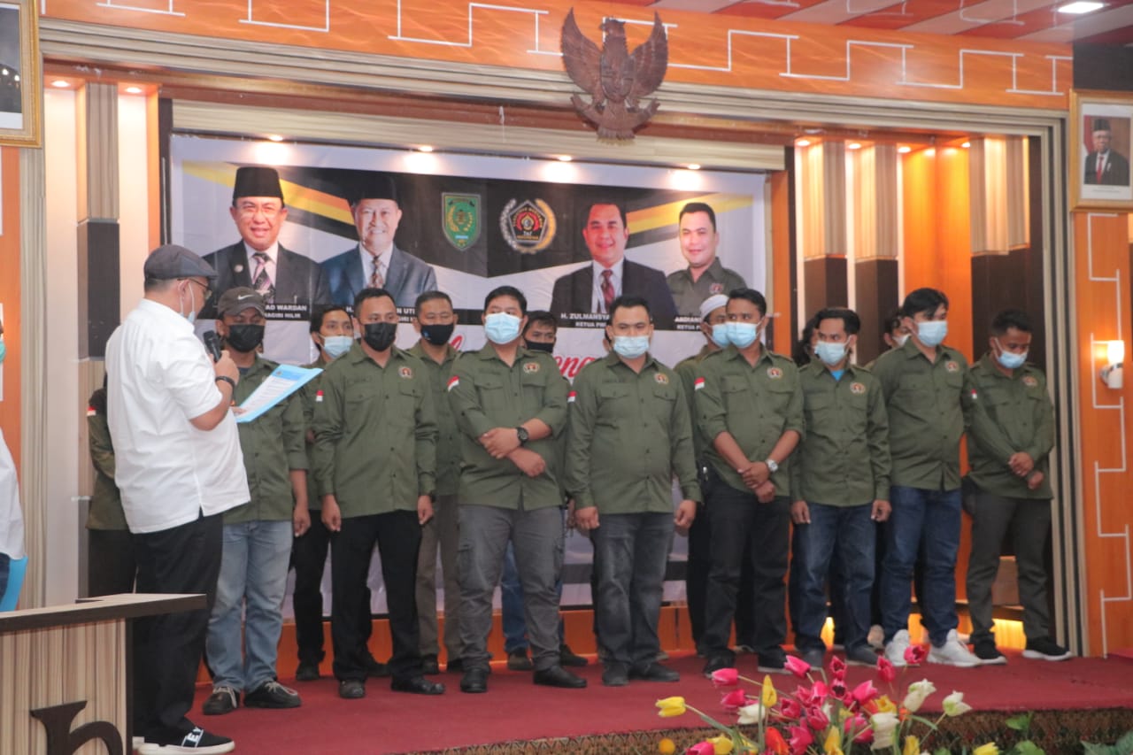 Ketua PWI Riau Lantik Pengurus PWI Inhil