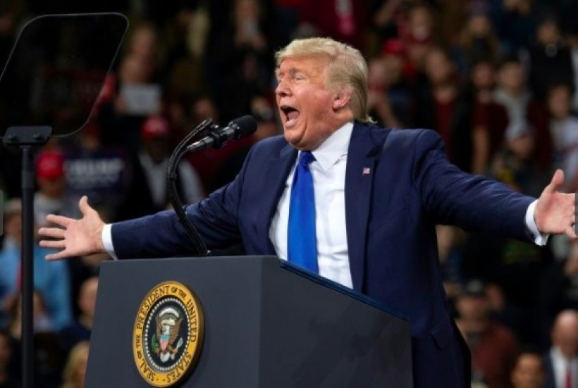 Kasus Positif Di AS Tembus 2 Juta Orang, Trump Salahkan Banyaknya Tes Corona