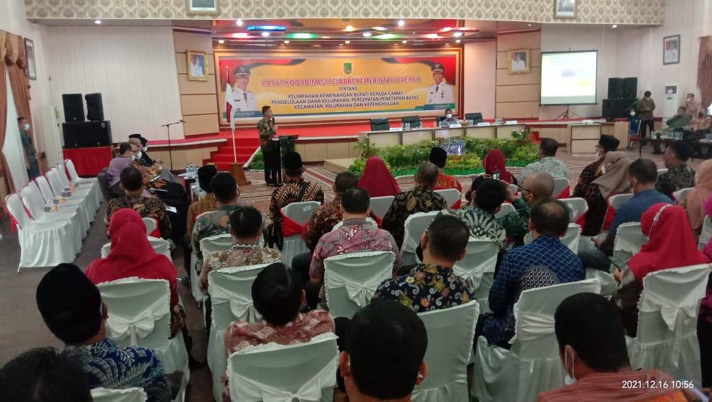 Bupati Rohil Afrizal Sintong Pimpin Rakor Pejabat Pemda Rohil