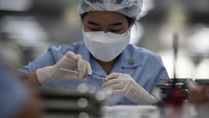 Para Pakar Dunia Kritik Vaksin COVID-19 Dosis Ketiga