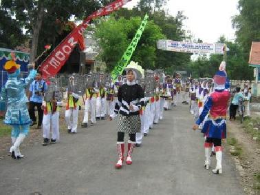 Melalui Ekskul, SMPN 4 Pekanbaru Bertekad Harumkan Nama