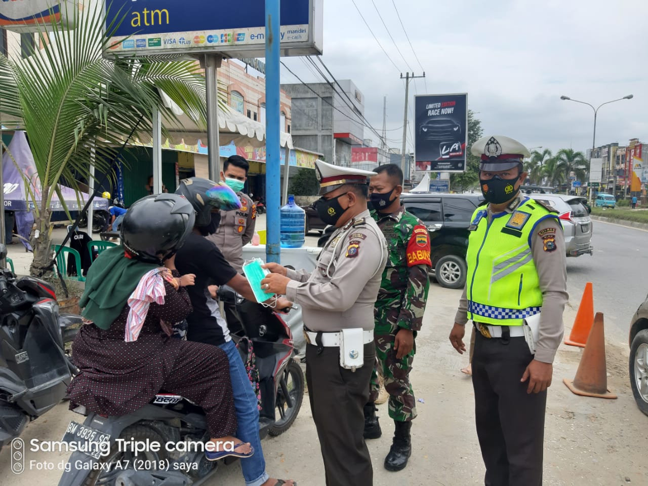 Polsek Pangkalan Kerinci Laksanakan Ops Yustisi di Pos Pantau PPKM