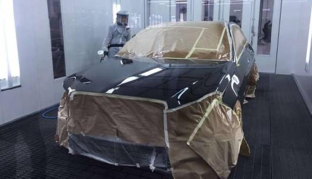 Wah, Tarif Fantastis Cat Ulang Mercy di Bengkel Resmi