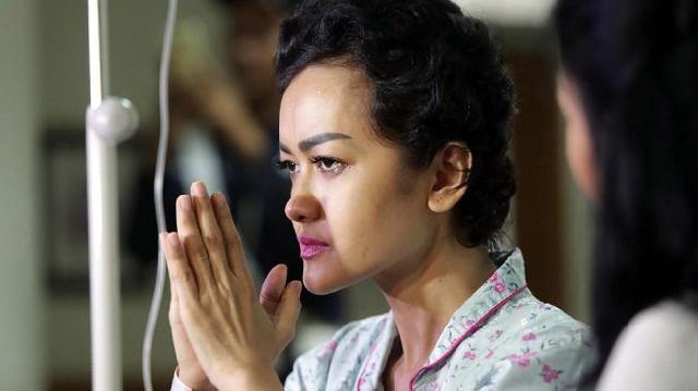 Innalillahiwainailaihirojiun, Julia Perez Meninggal Dunia di RSCM