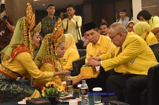 Buka Musda Golkar Pekanbaru, ini Pesan Arsyadjuliandi Rahman
