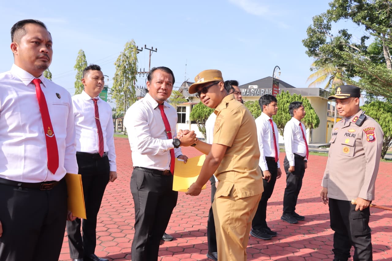 Ungkap 79,9 Kg Sabu, Personel Polres Rokan Hilir Dapat Penghargaan