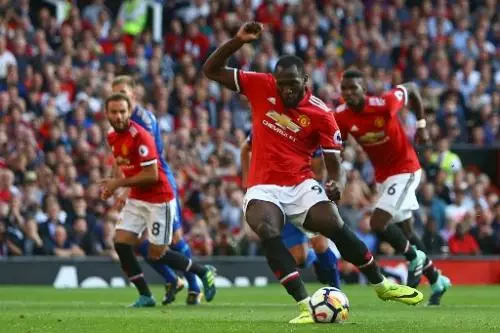 Man United Kandaskan Perjuangan Liverpool 2-1 di Old Trafford