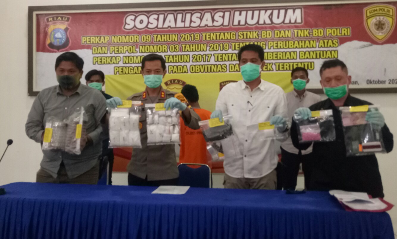 Dari Sel Tahanan, HR Napi Lapas Tembilahan Kendalikan Peredaran Sabu Seberat 1 Kg