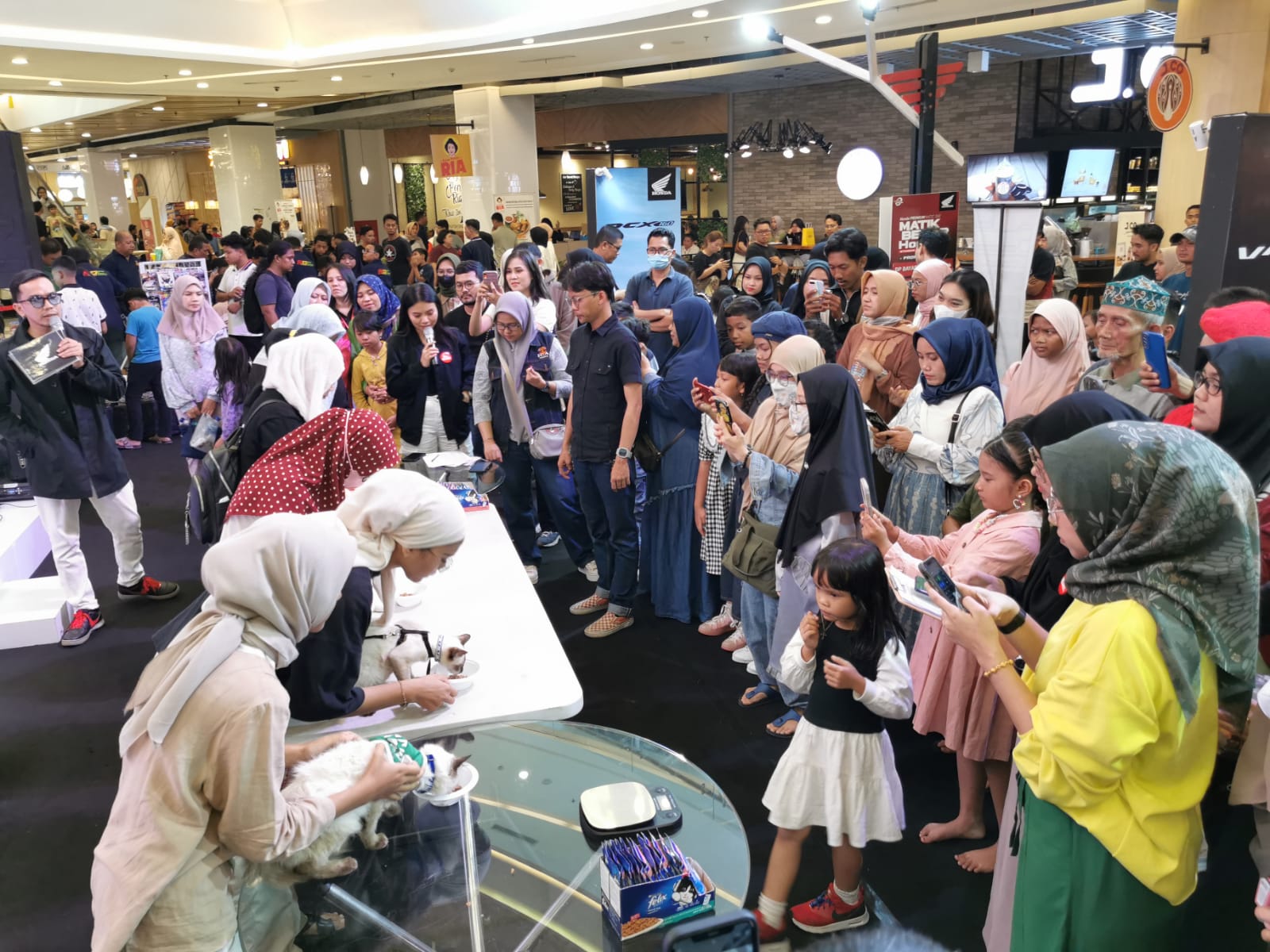 Honda Premium Matic Day Diserbu Ratusan Pengunjung