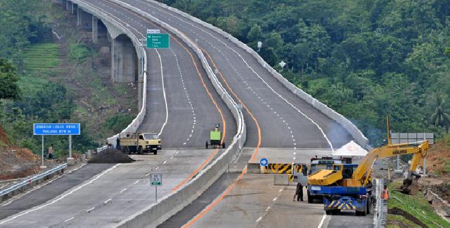Pembangunan Tol Pekanbaru-Dumai Tunggu Pembebasan Lahan dari Siak