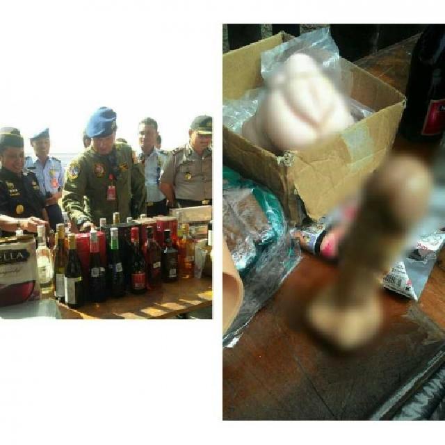 Ratusan Handphone, Ribuan Botol Miras dan 3,7 Juta Batang Rokok Dimusnahkan, Ada Sex Toys Juga