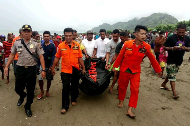 Seekor Buaya Membawa Jasad Pria Ini ke Pinggir Pantai