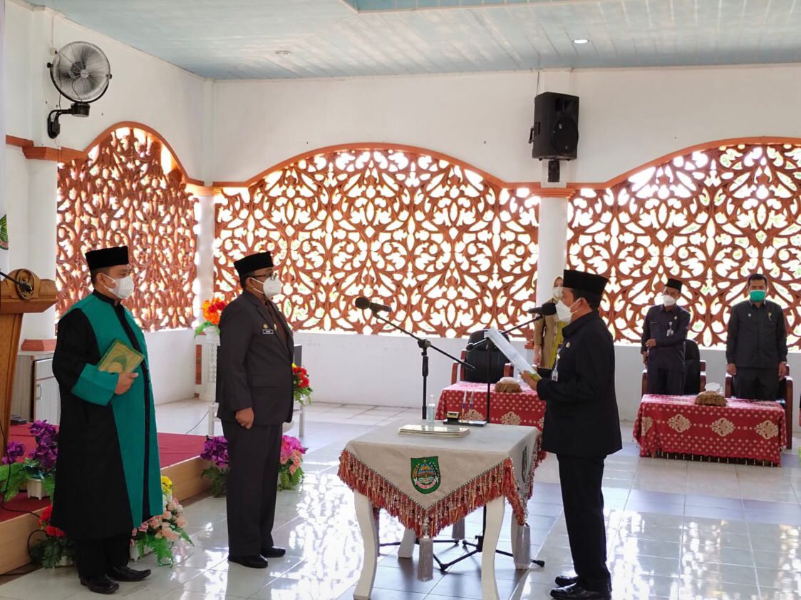 Sekda Rohul Defenitif Resmi Dilantik Bupati